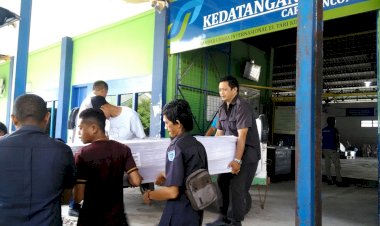 Jenazah Menjelang Akhir Tahun