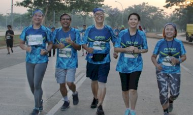 Age no barrier for Indonesian Jesuit charity runner