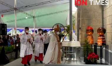 Kasus Perdagangan Manusia Jadi Sorotan Khotbah Misa Natal di Katedral